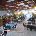 Vendégház Pensiunea Doneli