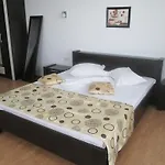 Vendégház Pensiunea Doneli 3*