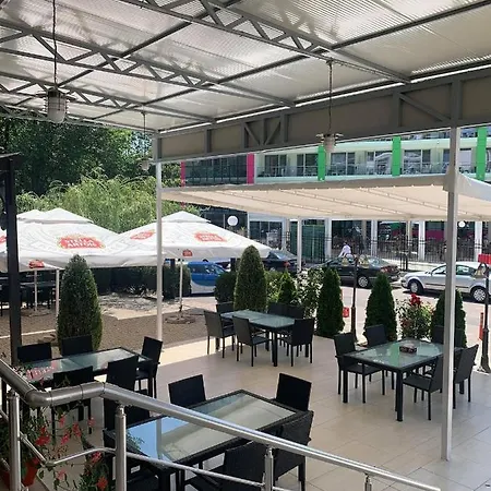 Pensjonat Pensiunea Doneli