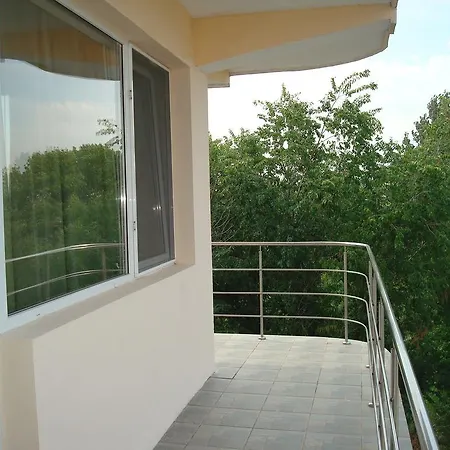 Pensjonat Pensiunea Doneli 3*