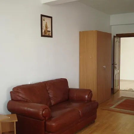 Pensión Pensiunea Doneli